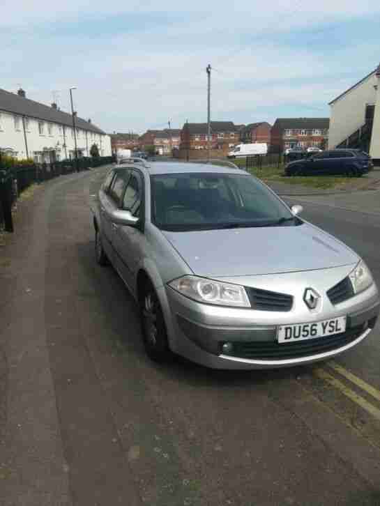 Megane Estate 1.5 dci silver 5 manual