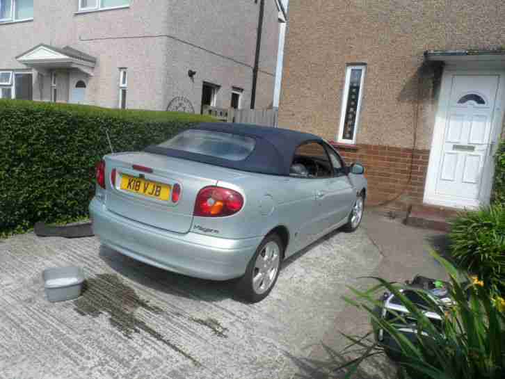 Renault Megane Privilege Convertible