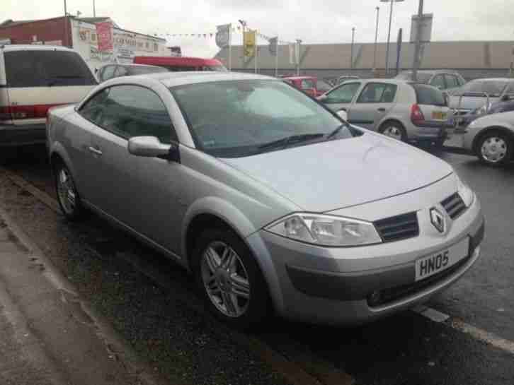 Megane Privilege VVT Coupe Cabriolet