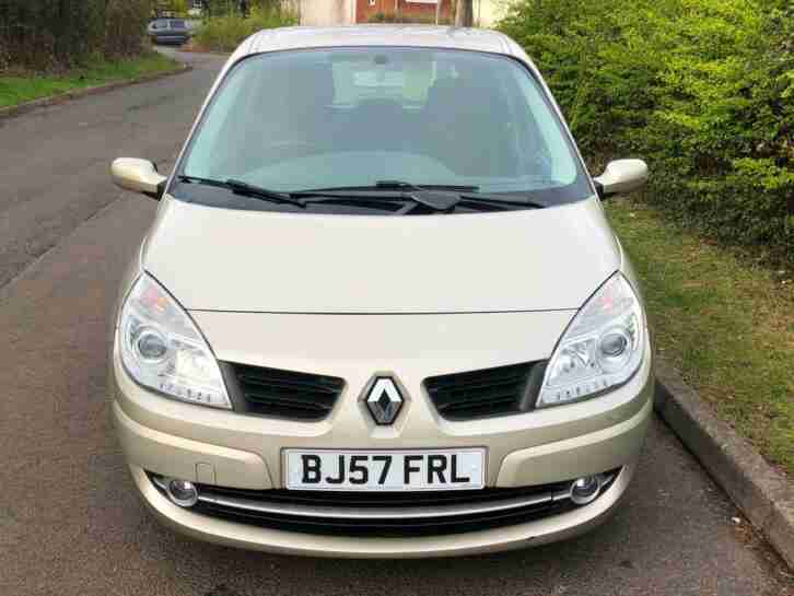 Renault Scenic 1.5dCi Dynamique**LOW MILES 45,968 + 11 SERVICE STAMPS**