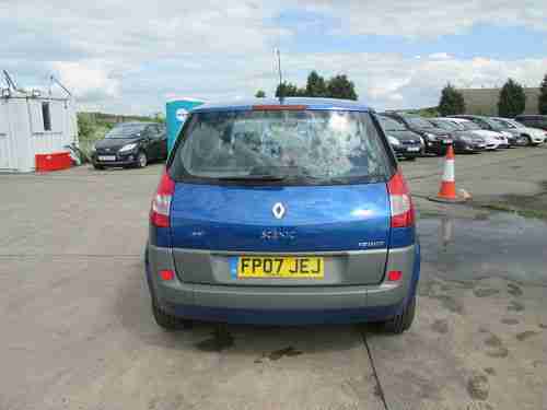Renault Scenic 1.9dCi 130 FAP Dynamique