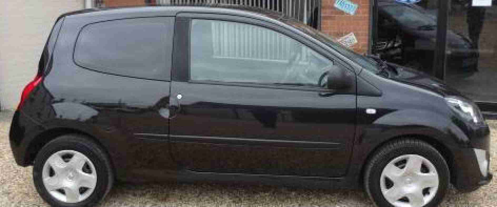 Renault Twingo 1.2 Extreme. GUARANTEED FINANCE payment between &pound;20-&pound;40 PW