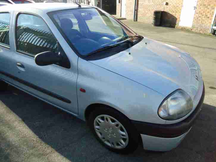 Renault clio 1.4 16v ***12 Months MOT*** £590 ono
