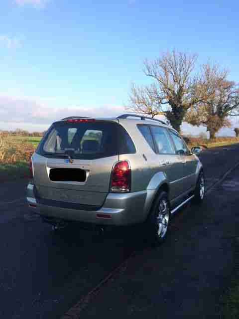 Rexton 4x4 Special 04 Spec2.9 RX Leather 7 Seat 20 Alloys not Discovery,Shogun