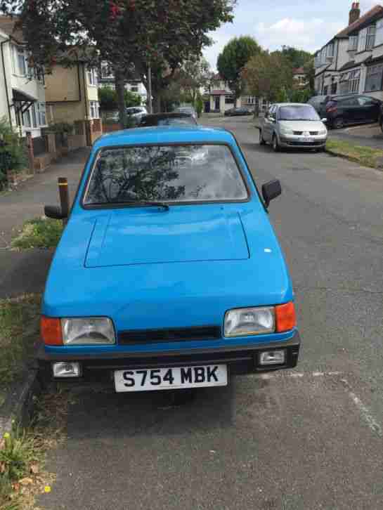 Robin Reliant