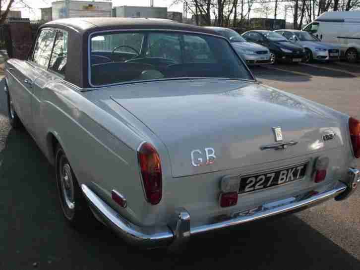 Rolls-Royce Corniche coupe