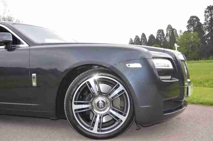 Rolls-Royce Ghost V SERIES