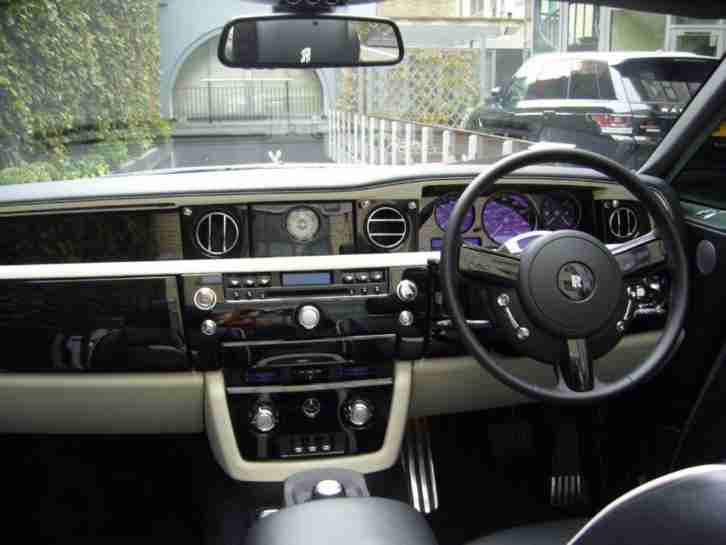 Rolls-Royce Phantom 6.7 auto Drophead