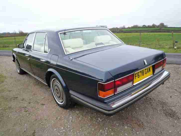 Rolls-Royce Silver Spirit
