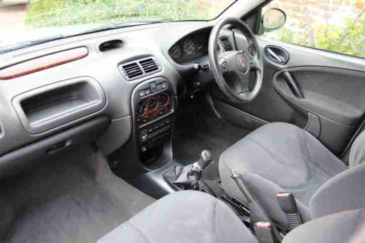 Rover 25 'Impression' 5-door . Small car with low mileage.