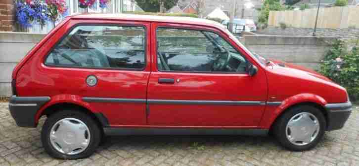 Rover Metro 111i M reg 1995 2 owners from new low mileage Spares or Repair