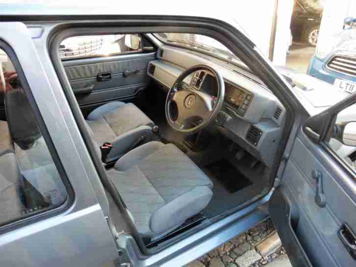 Rover Metro S 5dr one owner 27000 miles PETROL MANUAL 1990/H