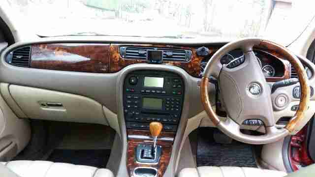 S type Jaguar 2.7 diesel auto 2005