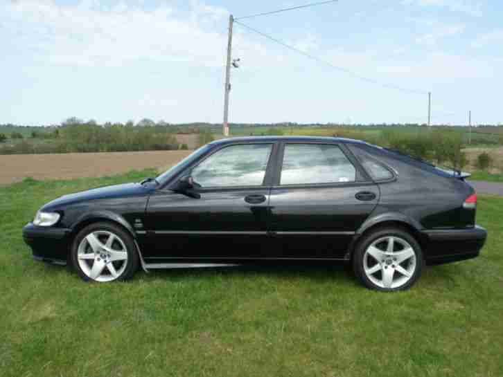 SAAB 9-3 2.2 TID 5 SPEED MANUAL HATCH AIRCO/CRUISE/LEATHER DRIVES WELL 2002