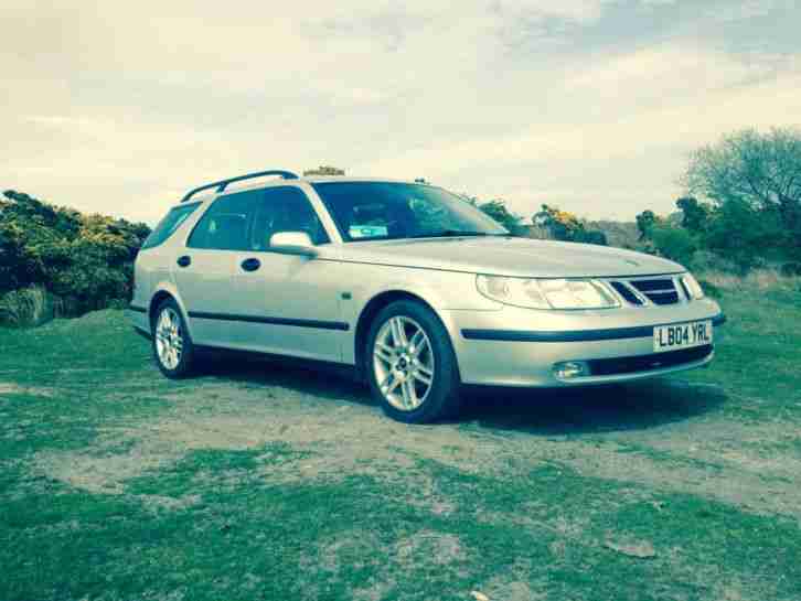 SAAB 9-5 ESTATE 2004 -- 10 MONTHS MOT NO ADVISORIES CLEAN CAR