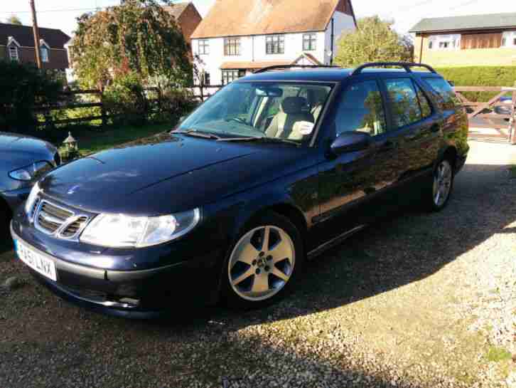 SAAB 9-5 VECTOR ESTATE . MANUAL. LEATHER.FULL HISTORY 2001.