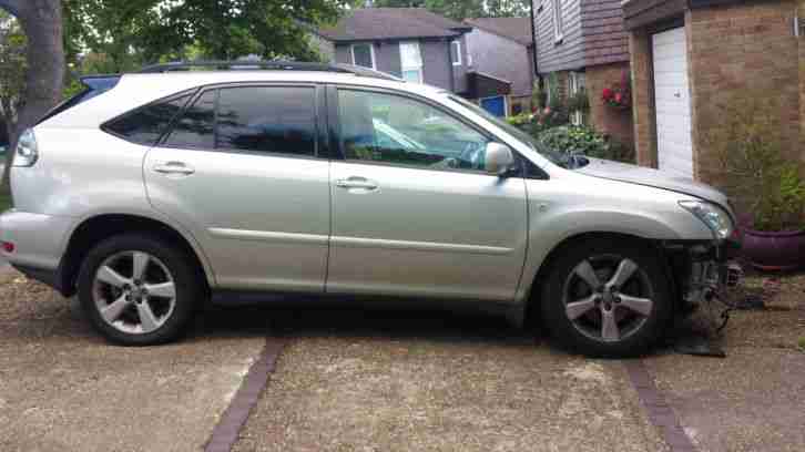 ***SALVAGE FOR PARTS AND SPARES ONLY*** 2004 LEXUS RX300 SE-L AUTO SILVER