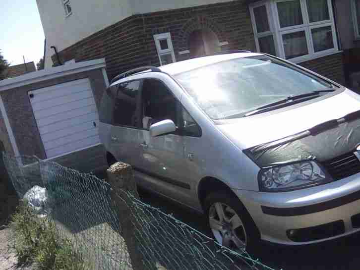 SEAT Alhambra 2.0 Reference TDi 5dr DIESEL MANUAL 6spd 06 140bhp service history