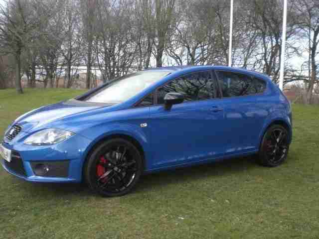 SEAT LEON CUPRA TSI 2010 Petrol Manual in Blue