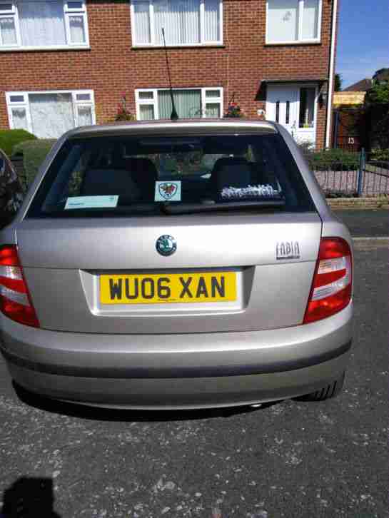 SKODA FABIA 1.2 HTP AMBIENTE 5 DOOR HATCHBACK 2006 in SAHARA BEIGE METALLIC