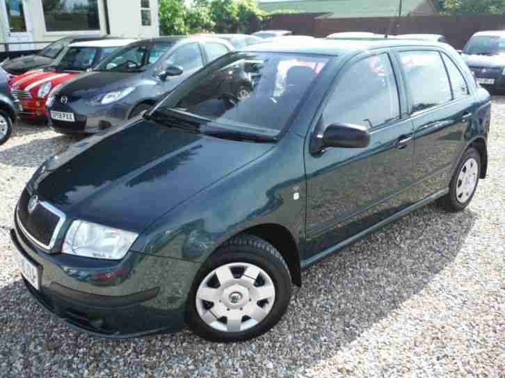 SKODA FABIA 1.2 HTP CLASSIC 5DR 2006 56 WITH ONLY 34,700 MILES FROM NEW