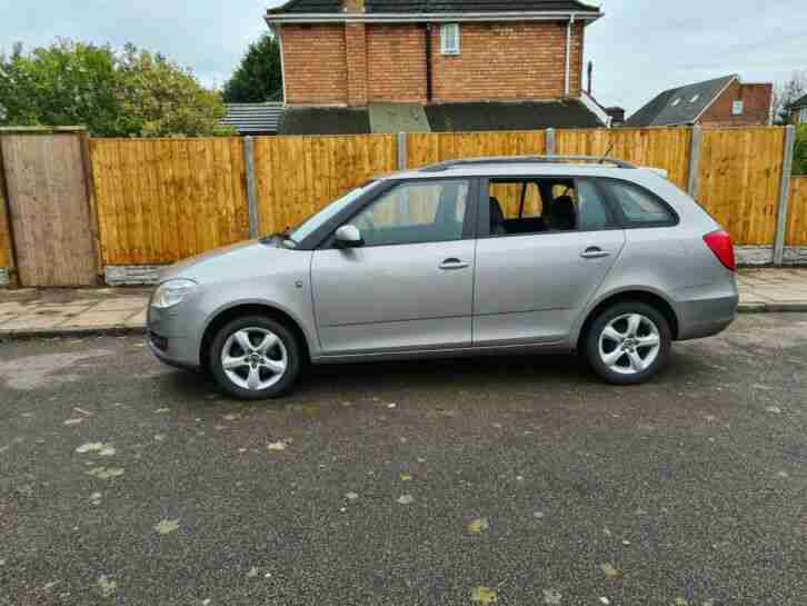 SKODA FABIA 1.4 TDI 2010 1 OWNER FROM NEW SERVICE HISTORY £30 ROAD TAX