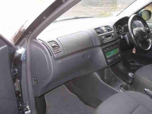 SKODA FABIA 1.6 TDI CR 105 Elegance