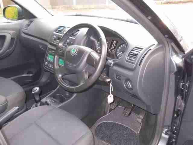 SKODA FABIA 1.6 TDI CR 105 Elegance