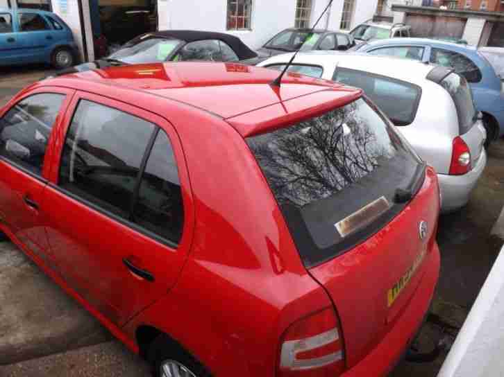 SKODA FABIA CLASSIC HTP 2004 Petrol Manual in Red