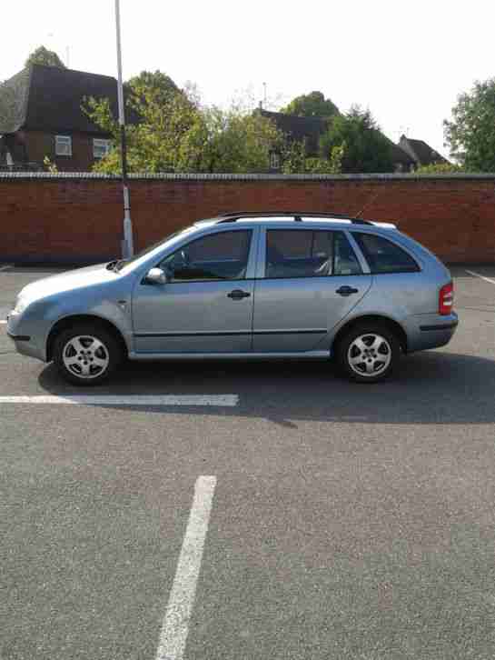 SKODA FABIA ELEGANCE 04 / 2004 1.9 TDI ESTATE ** VERY ECONOMICAL **