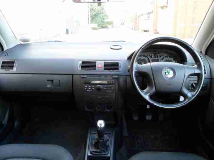 SKODA FABIA ESTATE 1.9 TDI ELEGANCE 2005 55 REG 3 OWNERS FULL SERVICE HISTORY AC