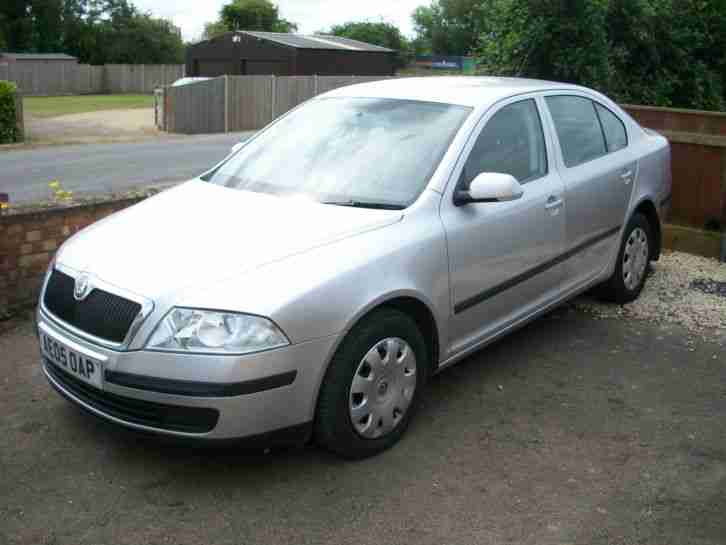 OCTAVIA TDI SPORT 2005 with SAT NAV