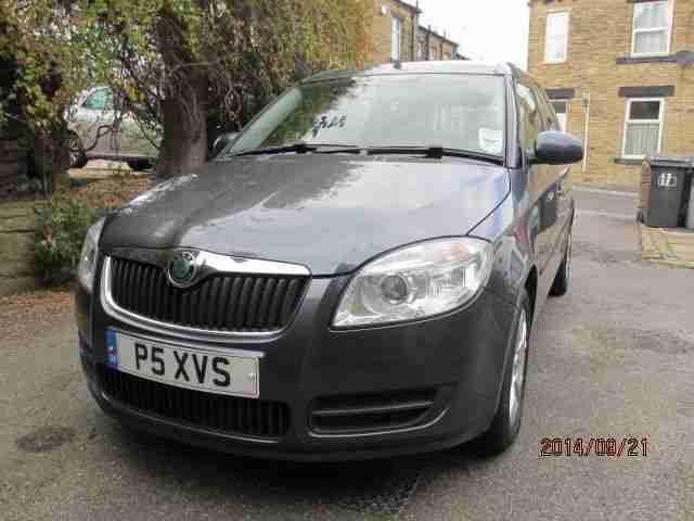 SKODA ROOMSTER 1.6. 6SPEED AUTOMATIC