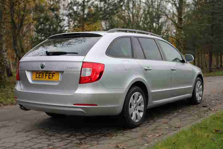 SUPERB ESTATE 2.0 TDI CR 140 FULL