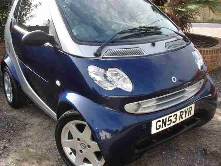SMART CAR 0.7 PULSE SEMI AUTO, Blue and Silver