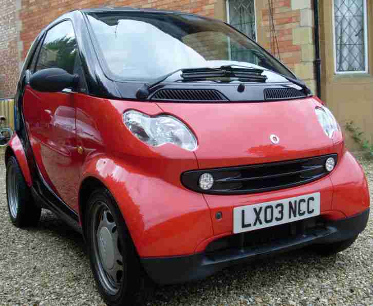 SMART CITY PURE 61.O.7CC SEMI-AUTO BLACK AND RED 2003