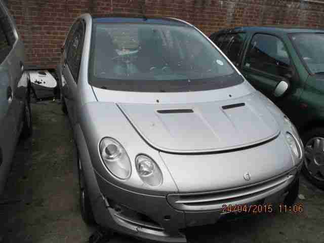 SMART FORFOUR PASSION SILVER 2005-BREAKING THIS CAR! PARTS AVAILABLE