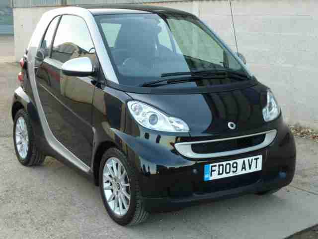 FORTWO PASSION MHD, Black, Auto,