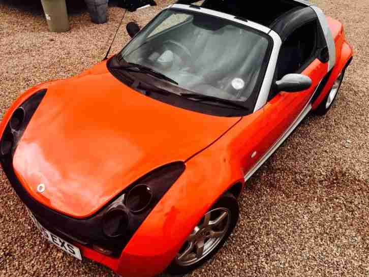 SMART ROADSTER 80 AUTO (RHD) CONVERTIBLE AIR CON IN RED
