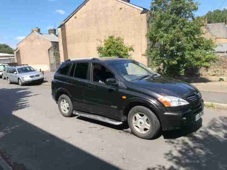Ssangyong KYRON 2.0. Ssangyong car from United Kingdom