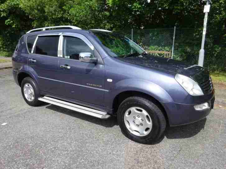 SSANGYONG REXTON RX270 56 REG SX7 AUTOMATIC 4X4 TURBO DIESEL 7 SEATS FSH LOVELY