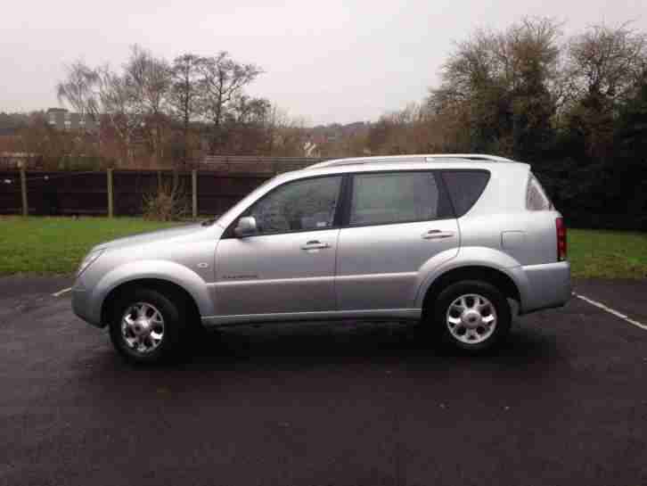 SSANGYONG REXTON RX270 XDI AUTO BREAKING FOR SPARE PARTS