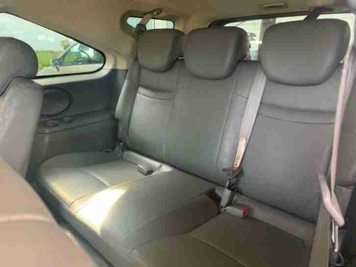 SSANGYONG RODIUS XDi 165 ES 7 seater Silver Manual Diesel, 2012