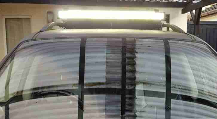 SSangyong Rexton RX270 Great condition - **Resident Evil** decals High Spec