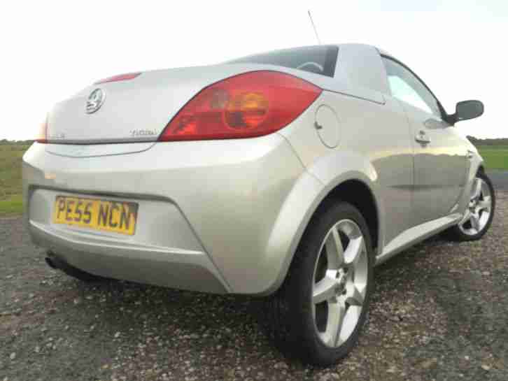STUNNING 1.4 VAUXHALL TIGRA SPORT CONVERTIBLE CHEAP INSURANCE CHEAP TAX 2 OWNER!