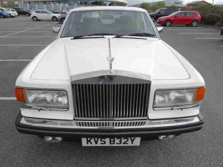 STUNNING 1983 ROLLS ROYCE SILVER SPIRIT WHITE FULL BEIGE LEATHER 4 DOOR SALOON