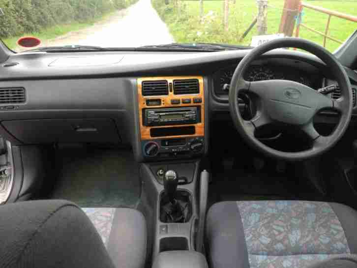 STUNNING 97 TOYOTA CARINA E CD 5 DOOR HATCHBACK 1.8 PETROL