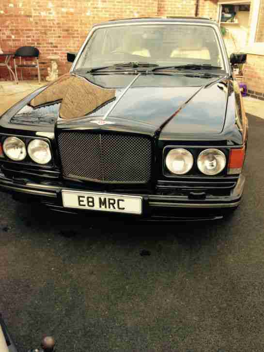 Bentley STUNNING BLACK. Bentley car from United Kingdom