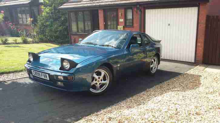 STUNNING 944 COUPE 2.5