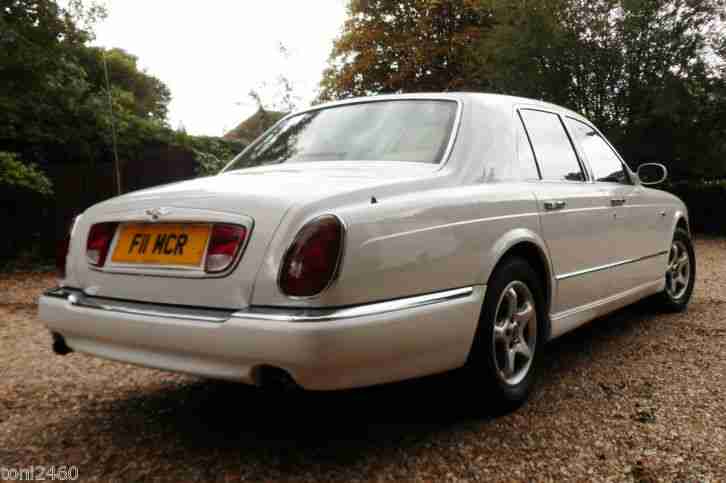 * STUNNING WHITE BENTLEY ARNAGE * 63000MLS FSH *